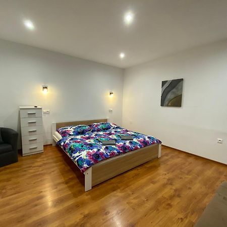 Vanessa Apartments Bešeňová Εξωτερικό φωτογραφία